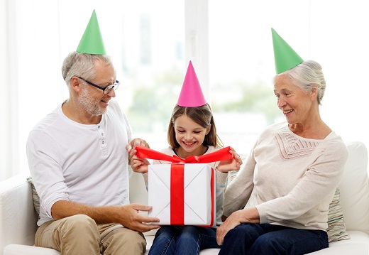 22 Helpful Things, Gadgets & Gifts for Senior Independent Living