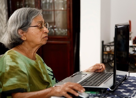 The Benefits of Seniors Using the Internet
